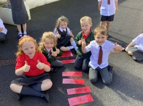 Outdoor Learning in Mrs Thompson’s class 