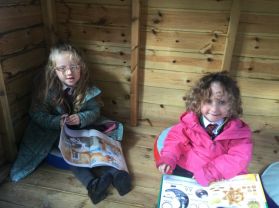 Outdoor Play :- Mrs Acheson’s class