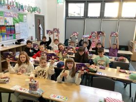 Year 6 Mrs McMurray - Christmas party