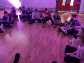 Yr6 Rm22 enjoying their Christmas Party