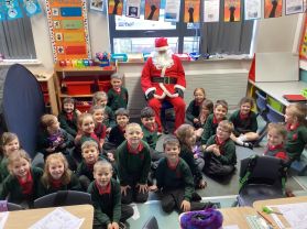 Santa Visits Year 3 🎅