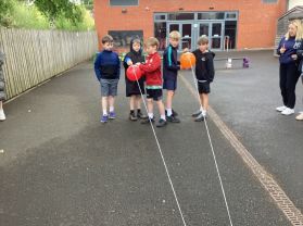 Balloon Rockets- Miss Gibsonâs class đ đ
